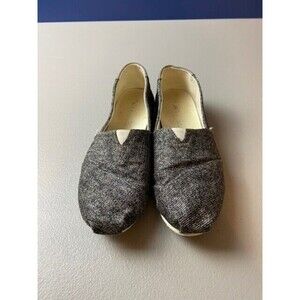 Toms Classic Technical Knit Slip On Shoes Color Birch / Grey. Women's 7.5